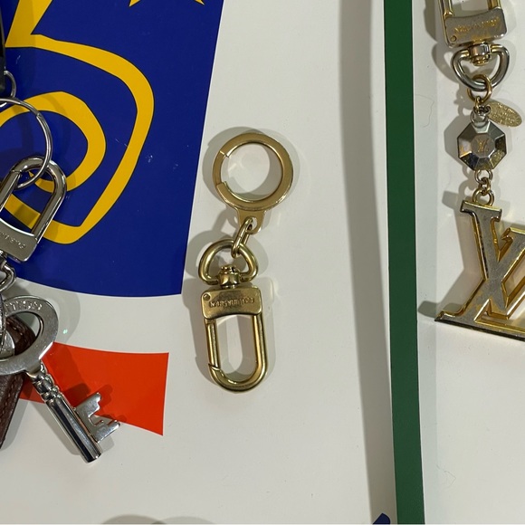 Louis Vuitton Key Chain’s - Picture 8 of 13